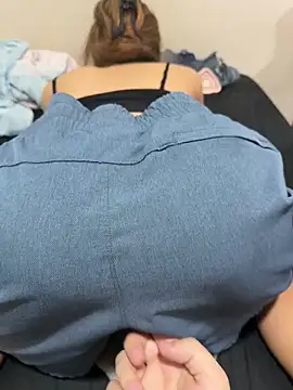 latinahorny11 online show from 5, 4, 2026