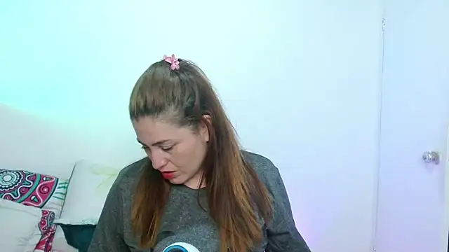 dayan hanks online show from 27, 2, 2026