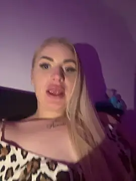 RuxyCatrina online show from 11, 11, 2025