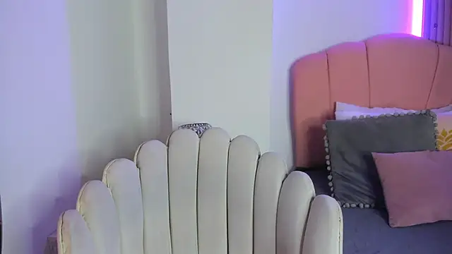 scarlett smith 3 online show from 19, 2, 2026