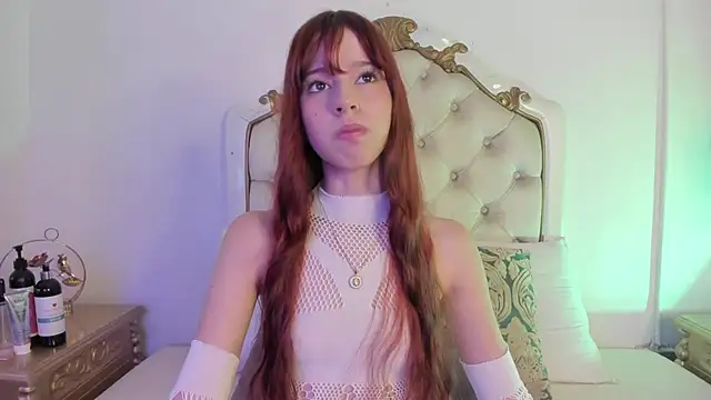 scarlett smith 3 online show from 16, 4, 2026