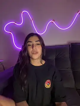 Babyzinha420 online show from 14, 11, 2025