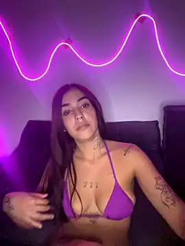 Babyzinha420 online show from 20, 11, 2025