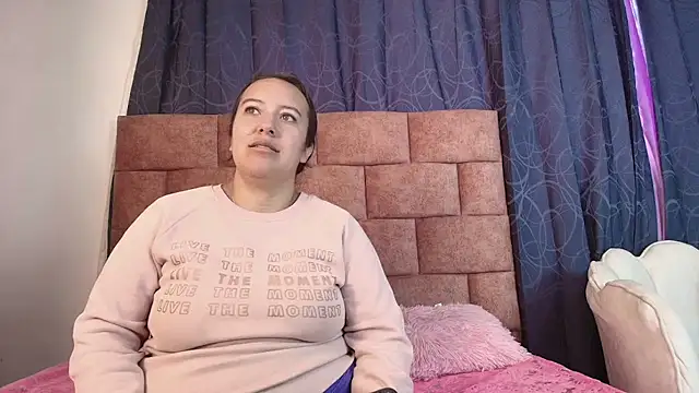 Sofi-Brown online show from 14, 11, 2025