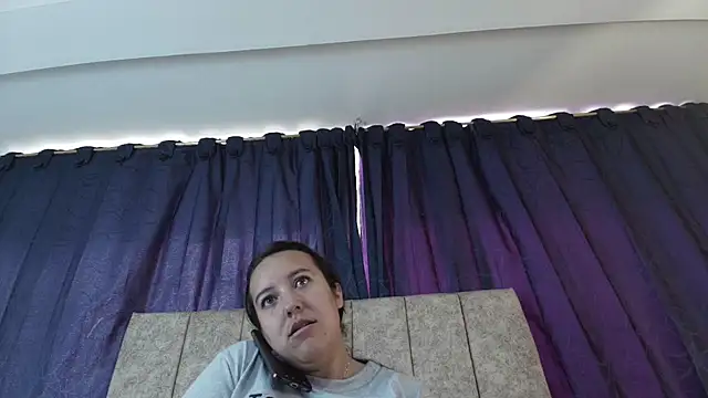 Sofi-Brown online show from 29, 11, 2025