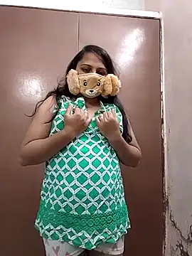 Kamna Hotty online show from 2, 12, 2025