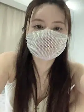 hoho-is online show from 14, 4, 2026