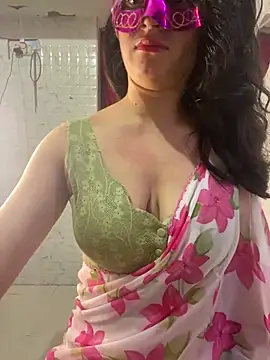 Red Queen 11 online show from 24, 11, 2025