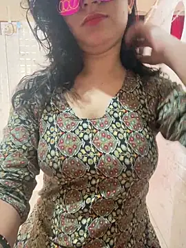 Red Queen 11 online show from 26, 11, 2025