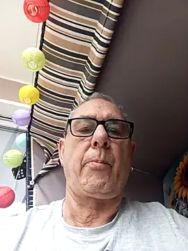 andy-1961 online show from 26, 11, 2025