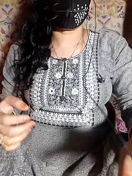 HotGirl23231 online show from 24, 5, 2026