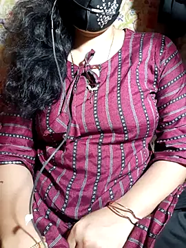 HotGirl23231 online show from 23, 4, 2026