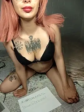 Snapshot of codekitten chatting on 18, 12, 2025 codekitten online show from 18, 12, 2025