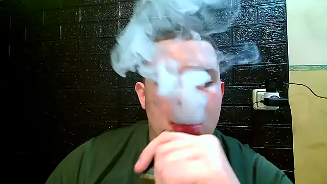 CuteButNaughty  online show from 27, 11, 2025