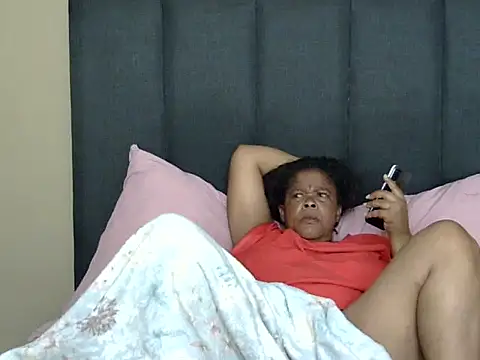 bigsexymama2 online show from 22, 12, 2025