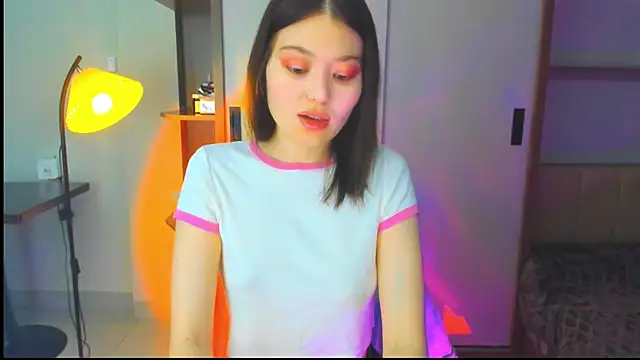 HopeLovely online show from 4, 3, 2026