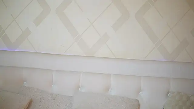 JadeHasy online show from 3, 12, 2025