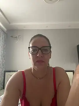 Milana8263 online show from 9, 4, 2026