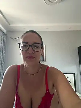 Snapshot of Milana8263 chatting on 5, 5, 2026 Milana8263 online show from 5, 5, 2026