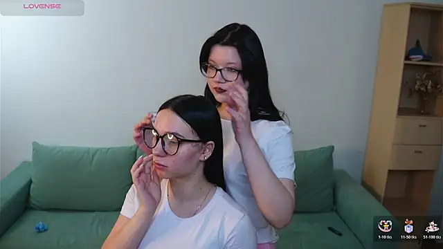 MonnieDeman online show from 16, 11, 2025