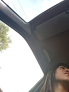 Skinny Wet online show from 18, 11, 2025