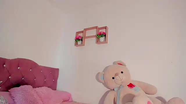 vanessa sexyhot  online show from 18, 2, 2026