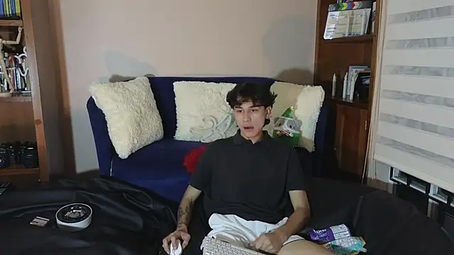 Derekswan online show from 21, 12, 2025