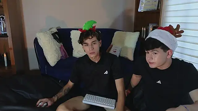 Derekswan online show from 15, 12, 2025