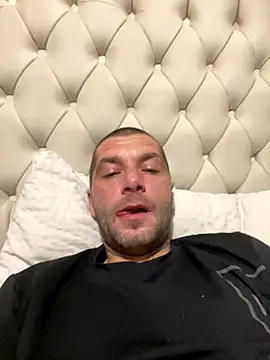 Kinkycouple142 online show from 17, 11, 2025