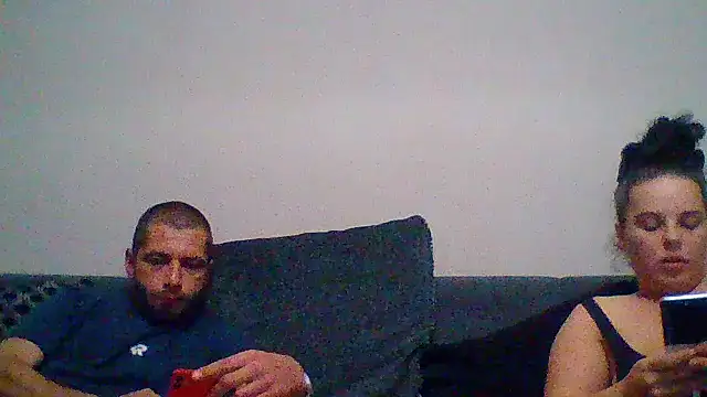 Snapshot of Kinkycouple142 chatting on 30, 5, 2026 Kinkycouple142 online show from 30, 5, 2026