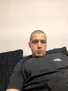 Kinkycouple142 online show from 11, 11, 2025