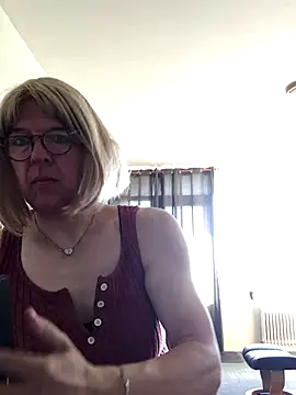 simone xdressing online show from 26, 9, 2025