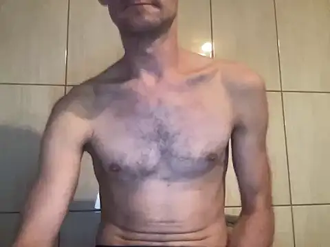 Hotcrazy235 online show from 11, 11, 2025