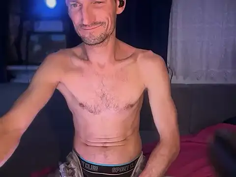 Hotcrazy235 online show from 29, 11, 2025