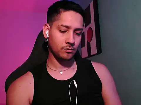 Snapshot of Abruptoinusual chatting on 18, 11, 2025 Abruptoinusual online show from 18, 11, 2025