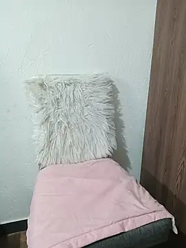 Little-Sammy online show from 2, 12, 2025