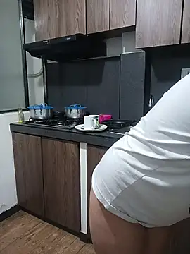 Little-Sammy online show from 5, 12, 2025