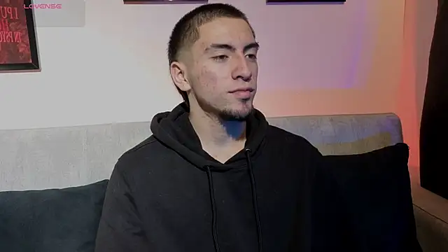 Snapshot of AresMassimoX chatting on 3, 12, 2025 AresMassimoX online show from 3, 12, 2025