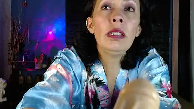 Snapshot of Jhanne_Cherry_ chatting on 8, 5, 2026 Jhanne Cherry online show from 8, 5, 2026