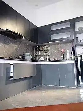   Anna    online show from 12, 1, 2026