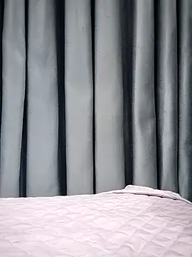   Anna    online show from 24, 11, 2025