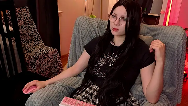 Sofi Dyss online show from 26, 11, 2025