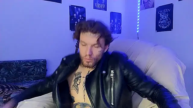 Huntall77 online show from 18, 12, 2025