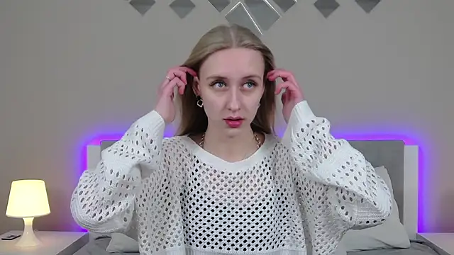 RachaelCute online show from 8, 3, 2026