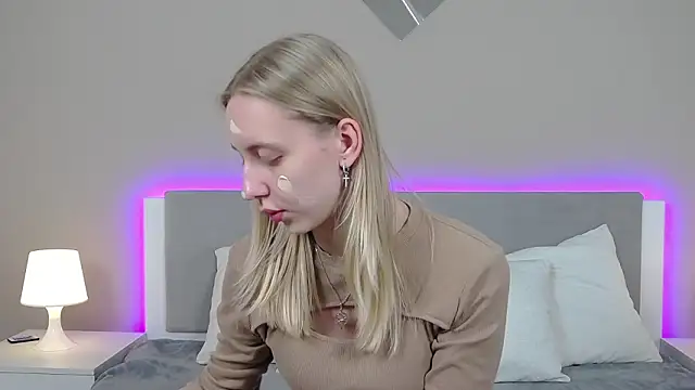 Snapshot of RachaelCute chatting on 27, 2, 2026 RachaelCute online show from 27, 2, 2026