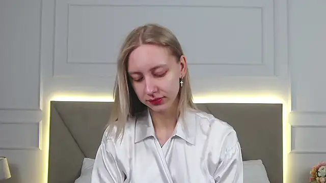 Snapshot of RachaelCute chatting on 4, 2, 2026 RachaelCute online show from 4, 2, 2026