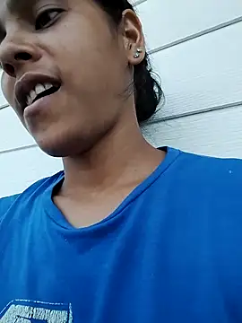 Sofia-luna1 online show from 16, 11, 2025