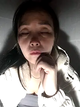 Feeling-hot online show from 23, 11, 2025