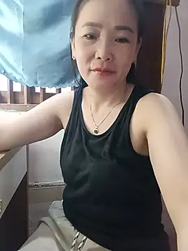 Snapshot of Feeling-hot chatting on 25, 5, 2026 Feeling-hot online show from 25, 5, 2026