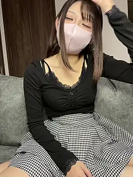 amu nyan cute online show from 2, 12, 2025